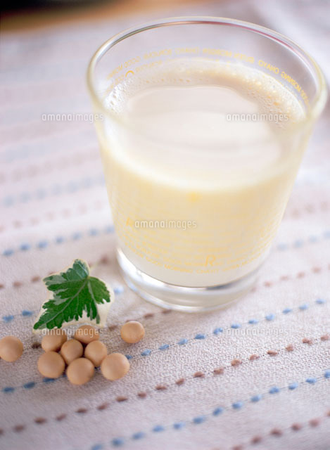 豆乳と大豆
(c)R.Hoshikawa/a.collectionRF