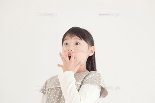 驚く女の子
(c)UFO RF/a.collectionRF