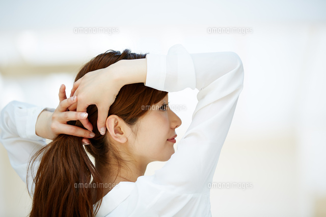 髪の綺麗な爽やかな女性
(c)forty-one/amanaimagesRF