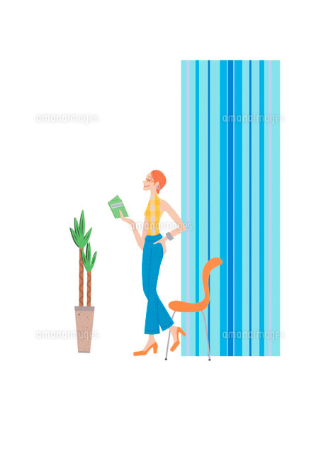 立って読書をする女性 クラフト
(c)visual supple