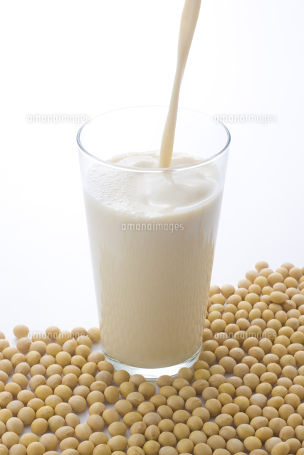 豆乳と大豆
(c)a.collectionRF
