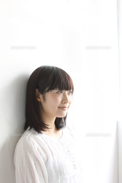 斜め向き女性ポートレート
(c)absodels RF