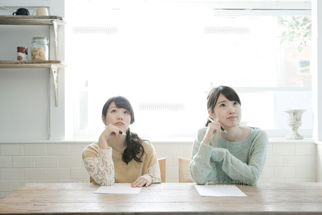 勉強する20代女性
(c)absodels RF