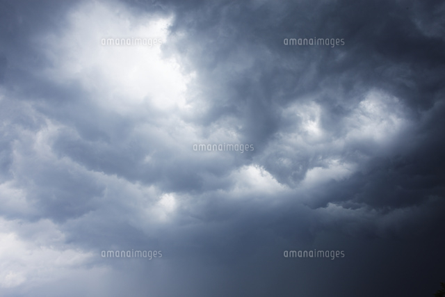 雨雲
(c)TORU TAKEUCHI/a.collectionRF