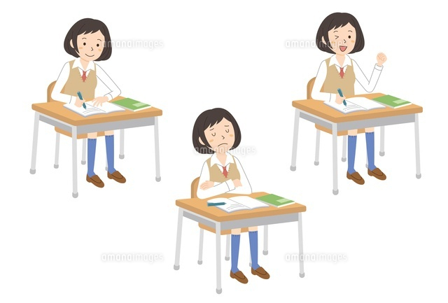 授業を受ける女子学生3パターン
(c)studio monietrain/GOKU/a.collectionRF