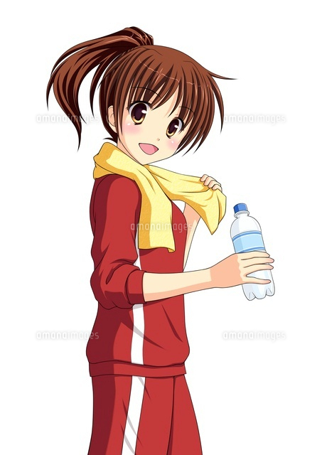 運動後にミネラルウォーターを持つジャージ姿の女子生徒
(c)Moeya Nanako Suzuki/a.collectionRF
