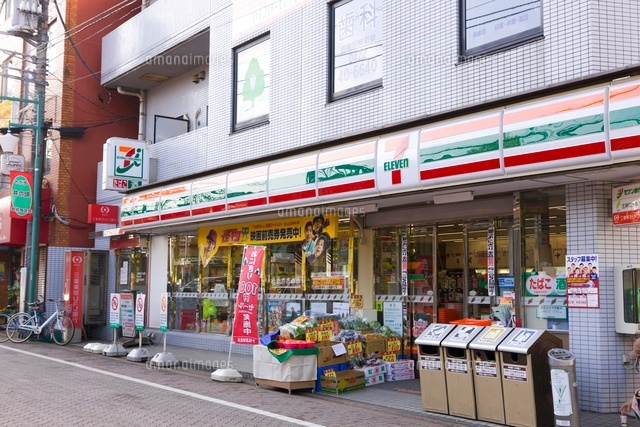 セブンイレブン井の頭公園駅前店
(c)Cityscape/a.collectionRF