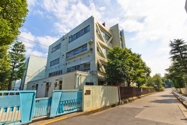 新宿区立東戸山小学校
(c)Yutaka Isayama/a.collectionRF