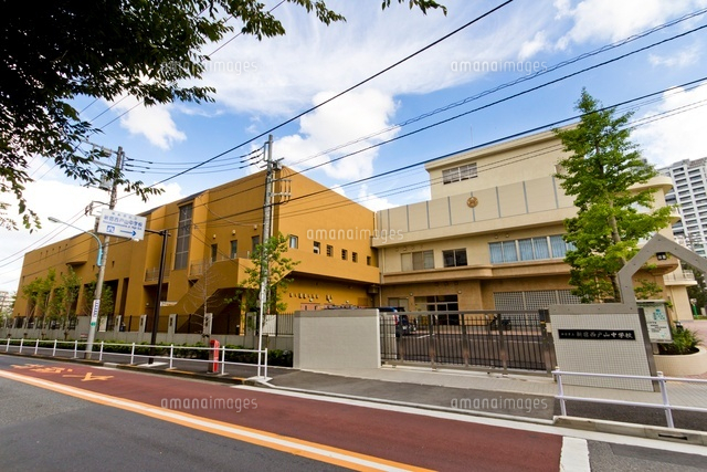 新宿区立西戸山中学校
(c)Yutaka Isayama/a.collectionRF