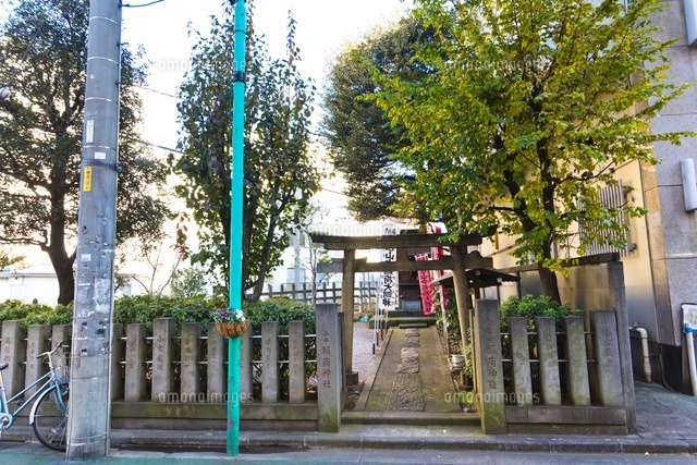 山中稲荷神社
(c)Yutaka Isayama/a.collectionRF