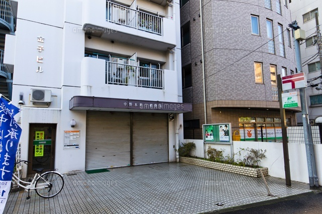 中野本町三郵便局
(c)Yutaka Isayama/a.collectionRF