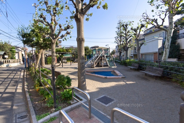 中野区立本町通り公園
(c)Yutaka Isayama/a.collectionRF