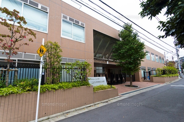 こども教育宝仙大学
(c)Yutaka Isayama/a.collectionRF
