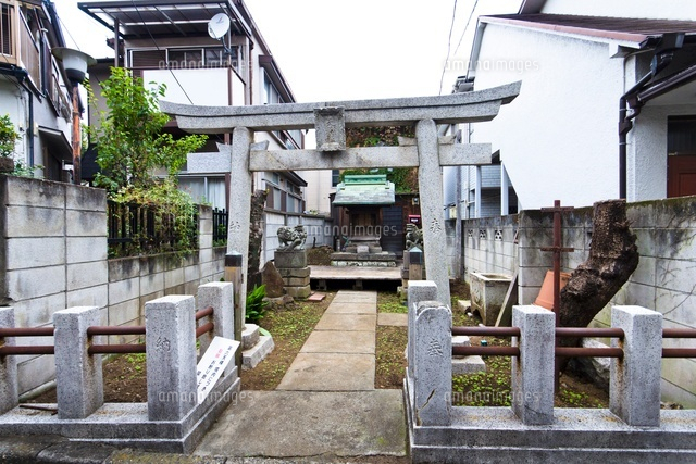 天神社
(c)Yutaka Isayama/a.collectionRF