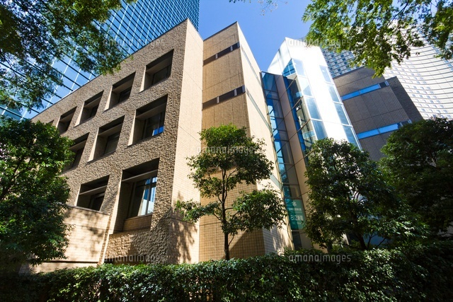 新宿区立産業会館(BIZ新宿)
(c)Yutaka Isayama/a.collectionRF