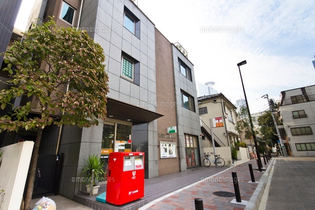 西新宿八郵便局
(c)Yutaka Isayama/a.collectionRF
