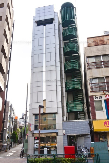 西新宿四郵便局
(c)Yutaka Isayama/a.collectionRF