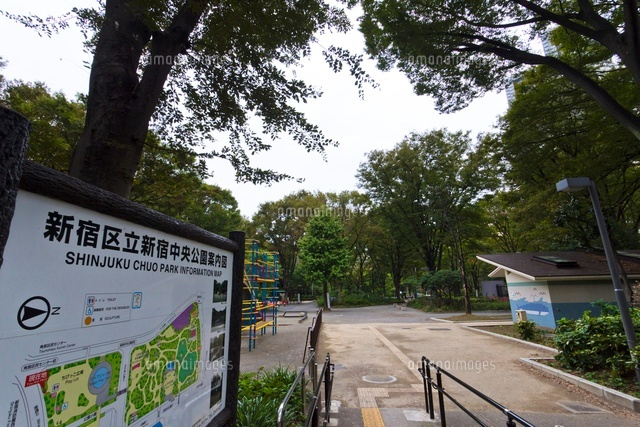 新宿公園
(c)Yutaka Isayama/a.collectionRF