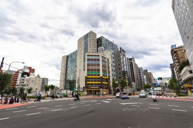 新宿7交差点
(c)Yutaka Isayama/a.collectionRF