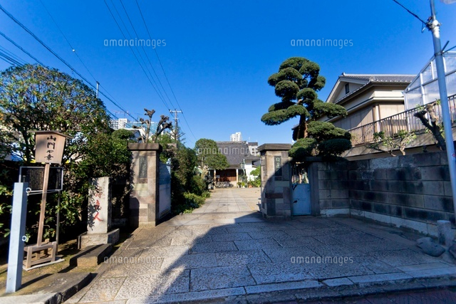 法善寺
(c)Yutaka Isayama/a.collectionRF