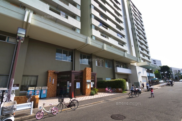 新宿区立戸山図書館
(c)Yutaka Isayama/a.collectionRF