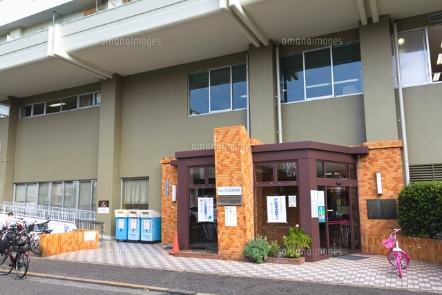 新宿区立戸山図書館
(c)Yutaka Isayama/a.collectionRF