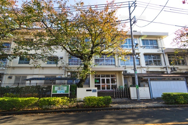 練馬区立仲町小学校
(c)Yutaka Isayama/a.collectionRF