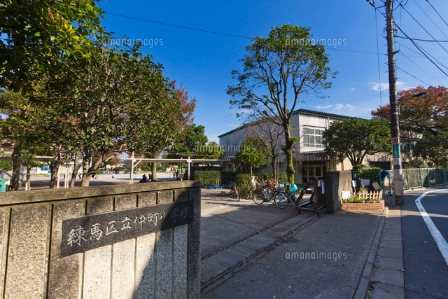 練馬区立仲町小学校
(c)Yutaka Isayama/a.collectionRF