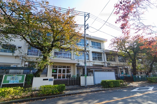 練馬区立仲町小学校
(c)Yutaka Isayama/a.collectionRF