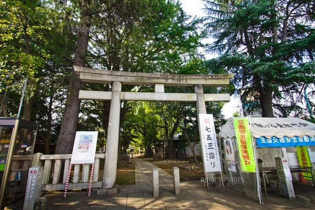 鳩森八幡神社(北側入口)
(c)Yutaka Isayama/a.collectionRF