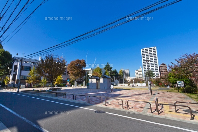 上池袋東公園
(c)Yutaka Isayama/a.collectionRF