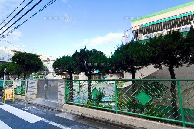 豊島区立池袋第五保育園
(c)Yutaka Isayama/a.collectionRF