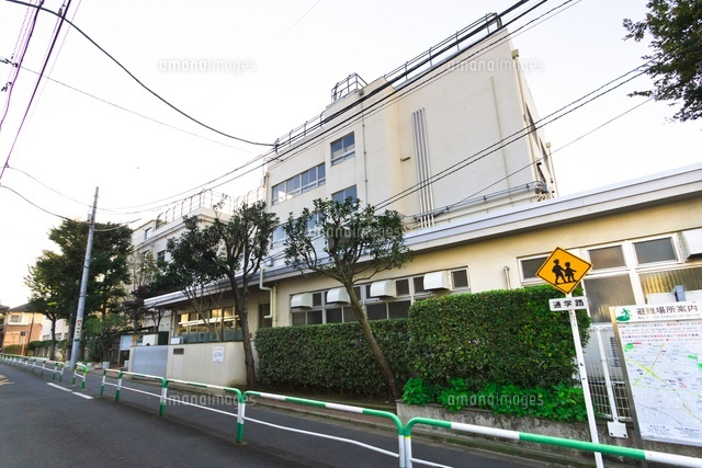 新宿区立落合第三小学校
(c)Yutaka Isayama/a.collectionRF