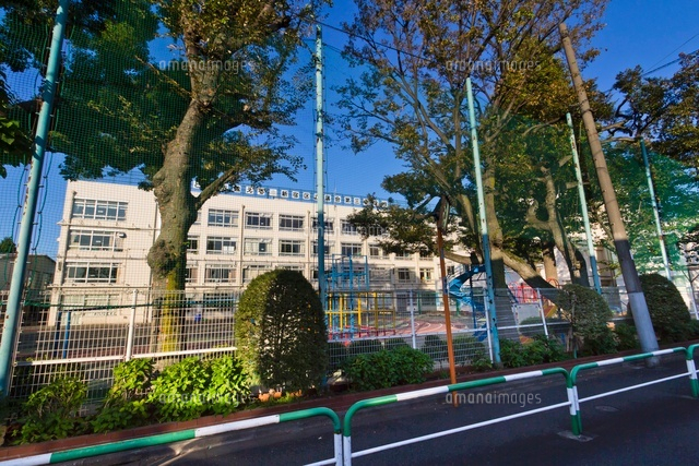 新宿区立落合第三小学校
(c)Yutaka Isayama/a.collectionRF