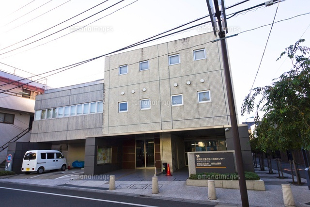 新宿区立落合第二地域センター,新宿落合第二特別出張所
(c)Yutaka Isayama/a.collectionRF