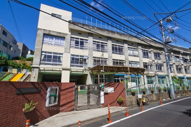 新宿区立落合第四幼稚園
(c)Yutaka Isayama/a.collectionRF
