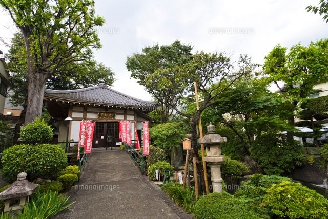 東光寺桜ヶ池不動尊
(c)Yutaka Isayama/a.collectionRF