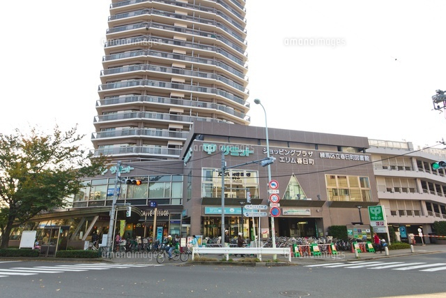 サミットストア練馬春日町店
(c)Yutaka Isayama/a.collectionRF