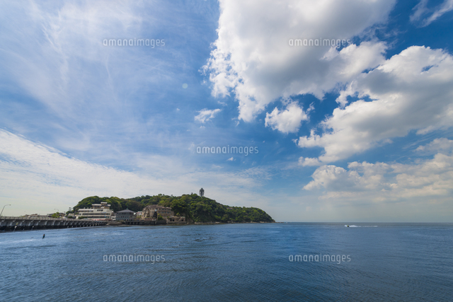江ノ島と海面(横)
(c)Yutaka Isayama/a.collectionRF
