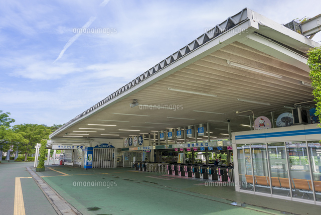西武球場前駅改札
(c)Yutaka Isayama/a.collectionRF