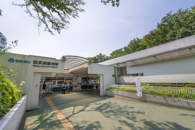 西武遊園地駅(改札)
(c)Yutaka Isayama/a.collectionRF
