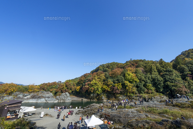 秋の長瀞 ライン下り乗り場
(c)Yutaka Isayama/a.collectionRF