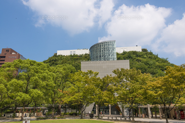 アクロス福岡(天神中央公園より)
(c)Yutaka Isayama/a.collectionRF