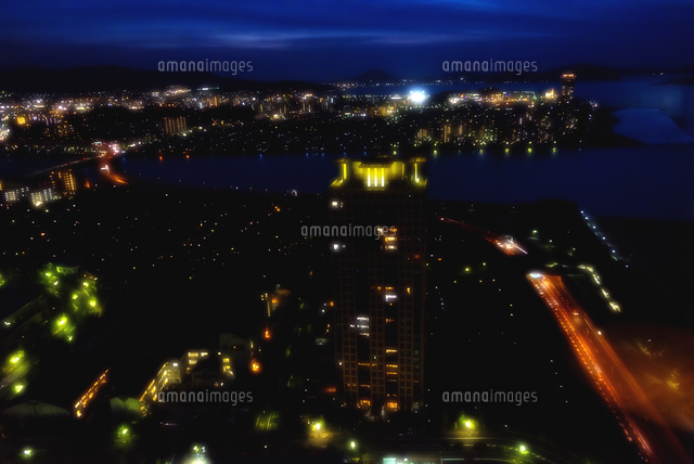 福岡市街夜景(福岡タワーより西方向)
(c)Yutaka Isayama/a.collectionRF