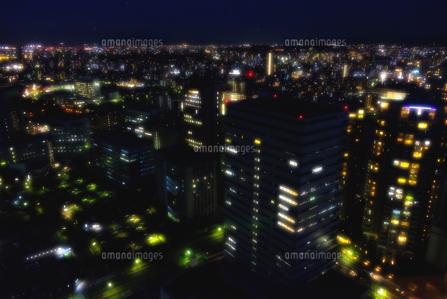 福岡市街夜景(福岡タワーより東南方向)
(c)Yutaka Isayama/a.collectionRF