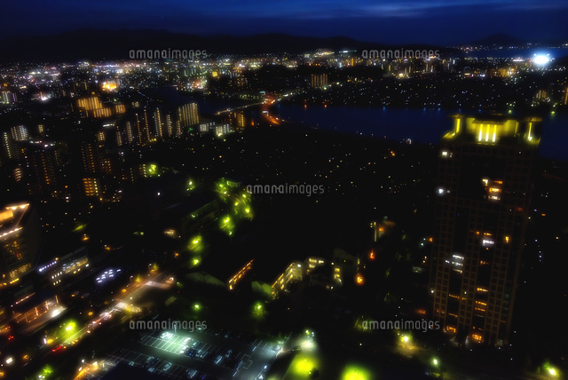 福岡市街夜景(福岡タワーより南西方向)
(c)Yutaka Isayama/a.collectionRF