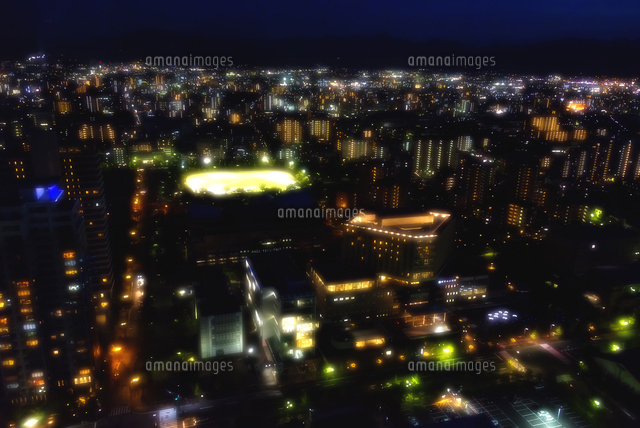 福岡市街夜景(福岡タワーより南方向)
(c)Yutaka Isayama/a.collectionRF