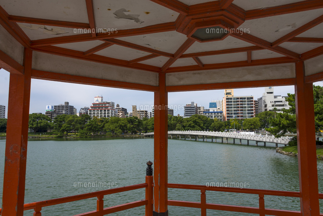 大濠公園(浮見堂から観月橋)
(c)Yutaka Isayama/a.collectionRF