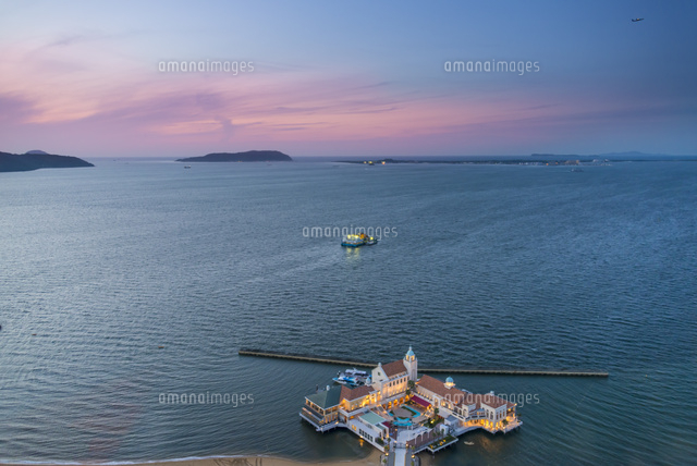 福岡市眺望(福岡タワーより北方向、マリゾン、能古島、志賀島、西戸崎)
(c)Yutaka Isayama/a.collectionRF