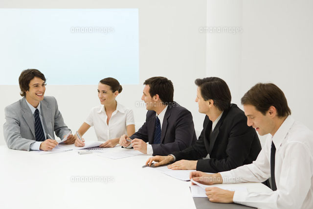 business associates sitting together
(c)Eric Audras/Photo Alto